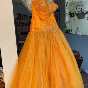 Alyce Design Prom/Ballgown/Princess dress